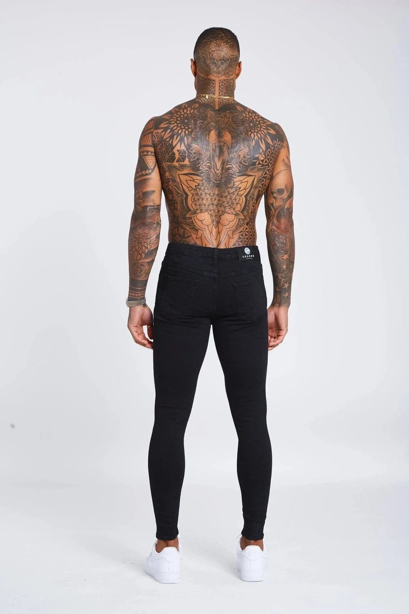SKINNY FİT YIRTIK VE ONARILMIŞ JEAN - SİYAH